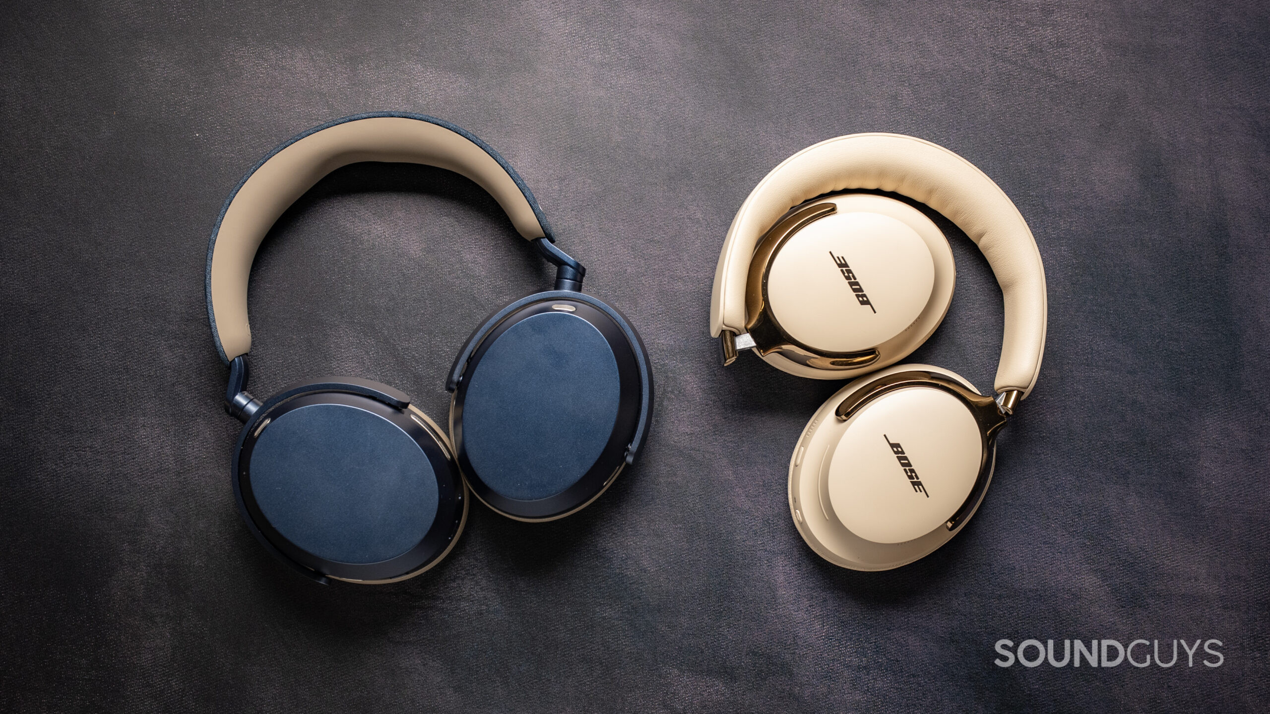 sennheiser momentum 5 wireless headphones vs. bose quietcomfort ultra headphones 2_flat and folded