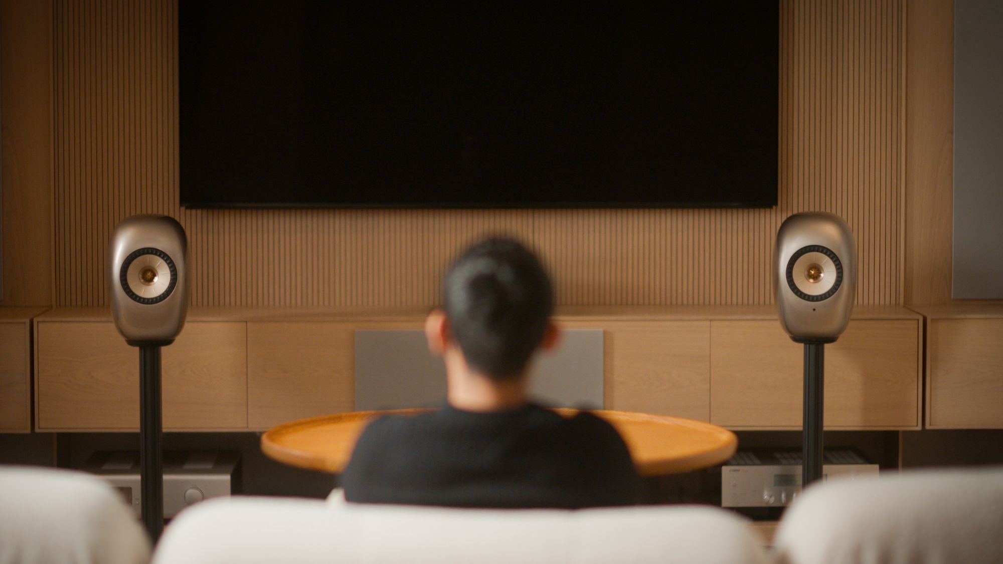 KEF LS LUXE in living room