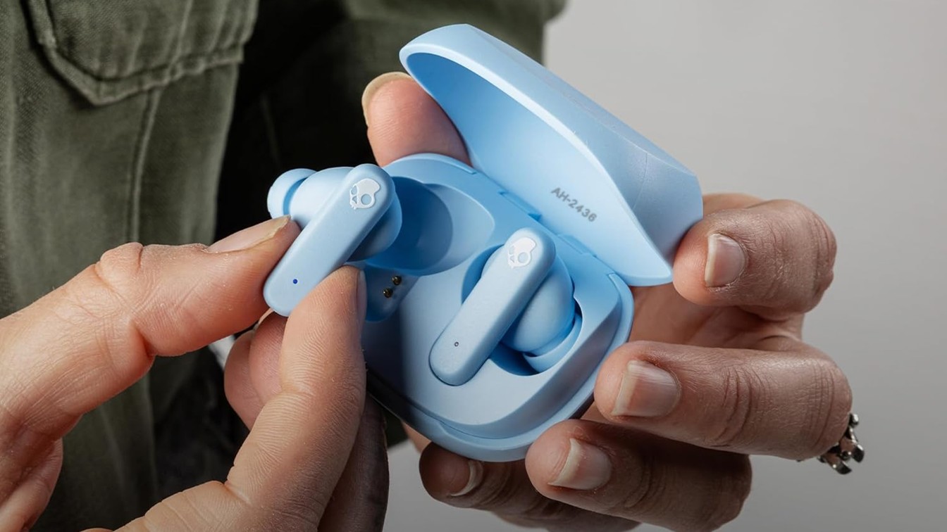 Skullcandy Smokin Buds Press Image