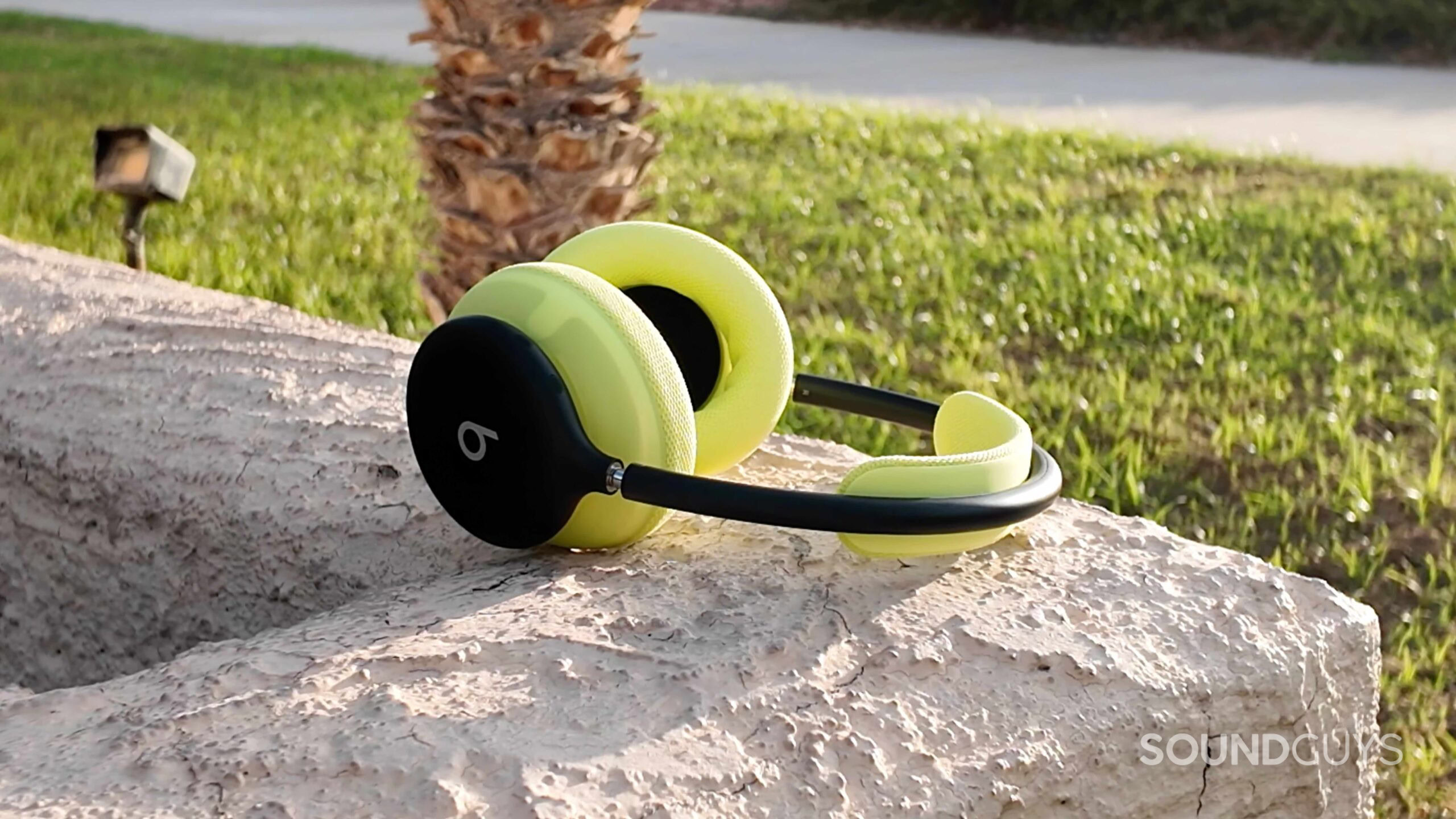 Beats-360-review-8 The Beats 360 in Black and Volt lying outdoors.