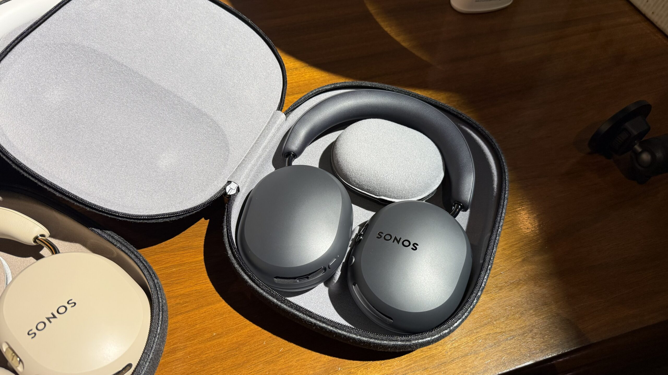 IMG_1745 Sonos Ace Ultra headphones, black, in carrying case