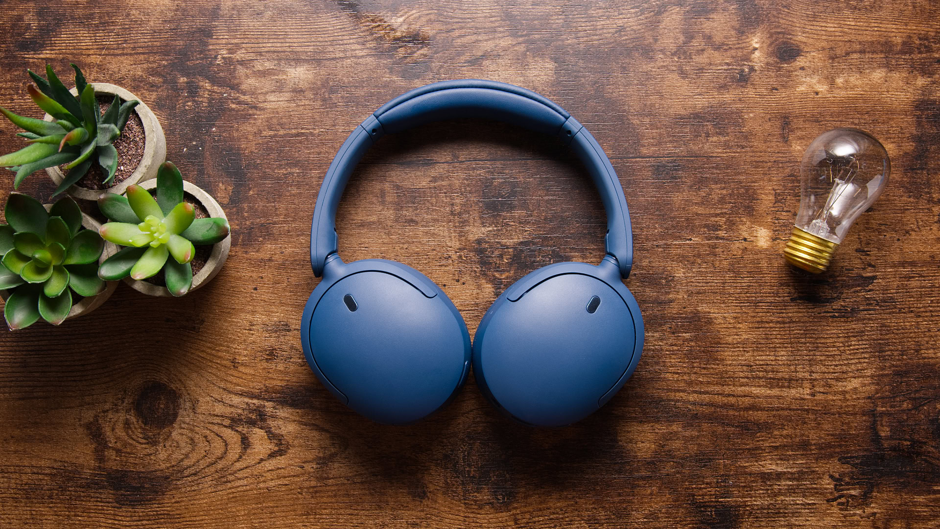 sony wh-ch730N hero