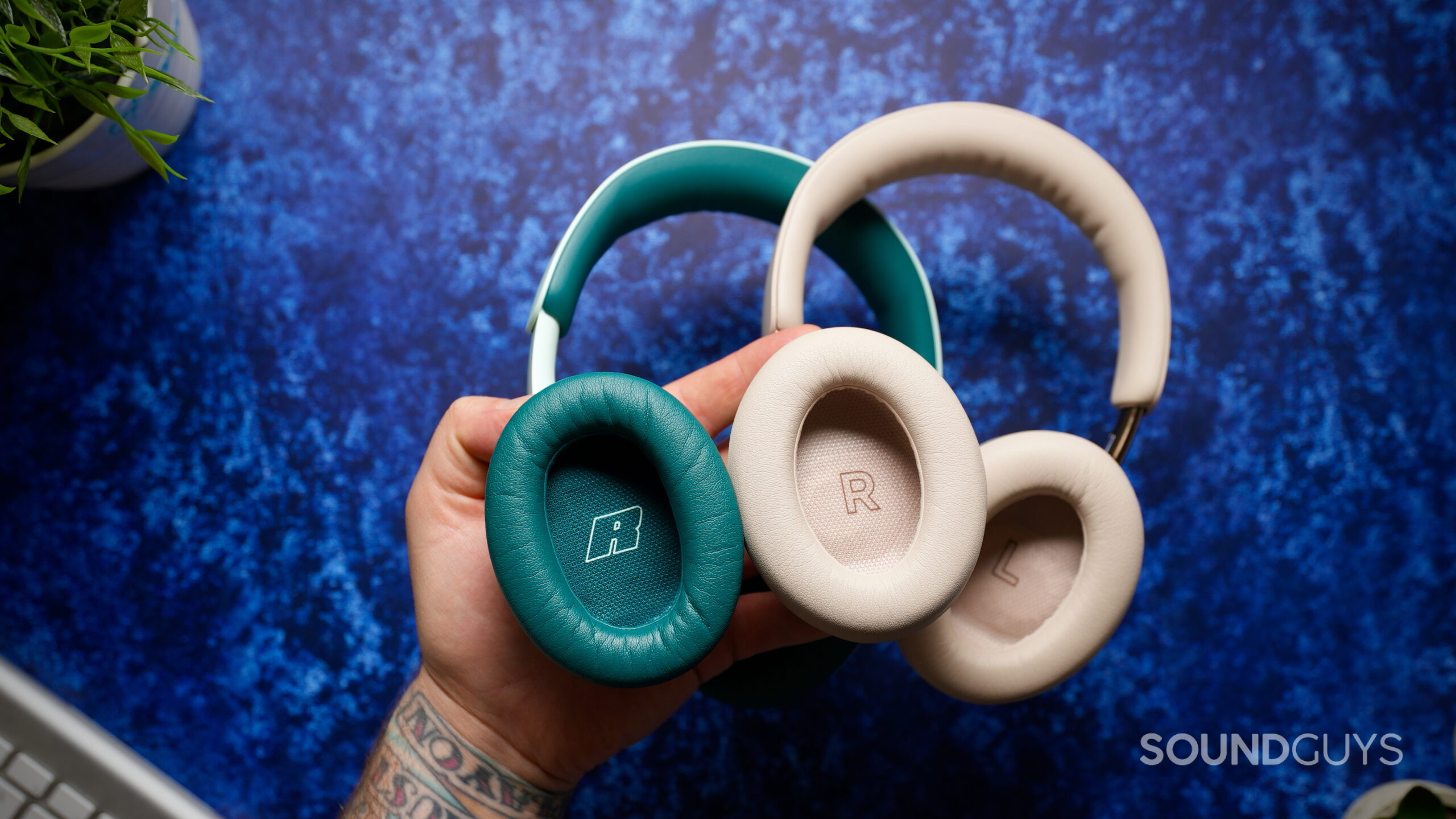 Close-up of the ear cushions inside the Bose QuietComfort Headphones (2nd Gen) and QuietComfort Ultra Headphones (2nd Gen).
