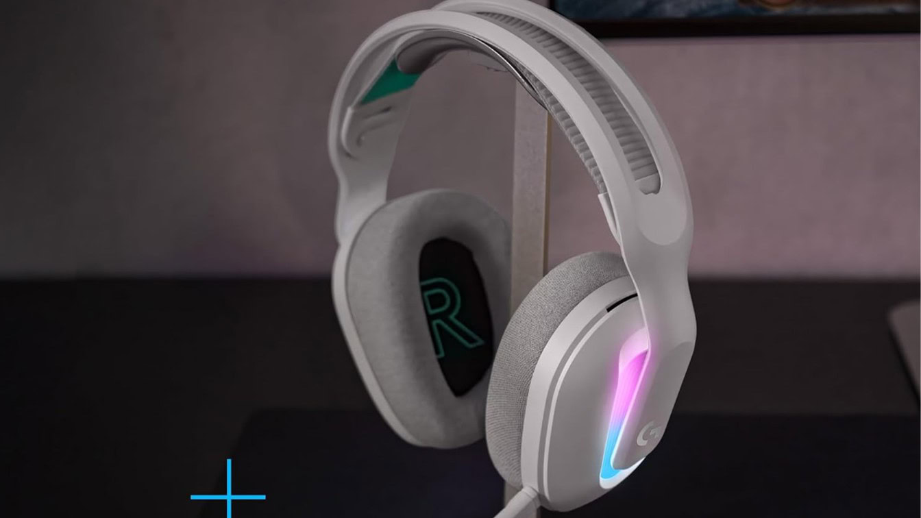 Logitech G522 Lightspeed Wireless Gaming Headset Press Image 1